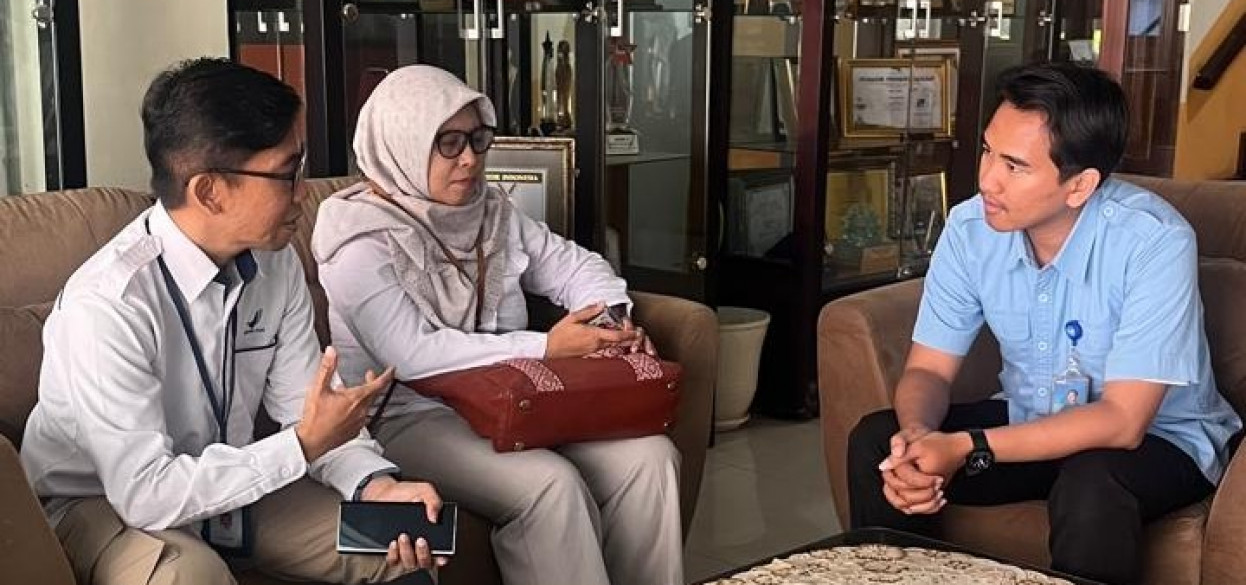 Loka POM di Kabupaten Indramayu Perkuat Sinergi Lintas Instansi, Penguatan KIE bersama RRI Cirebon dan Koordinasi Penegakan Hukum dengan Polres Cirebon
